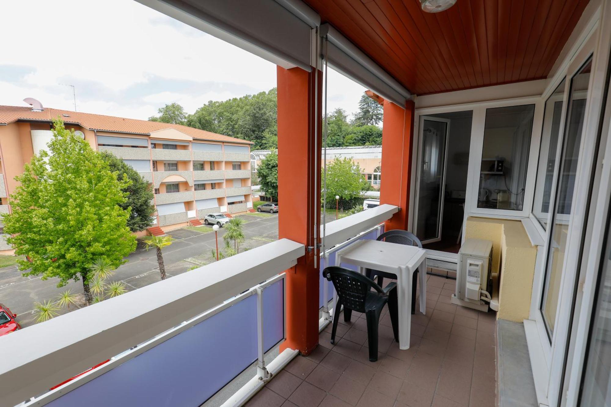 Aparthotel Les Demeures De Borda Dax Exterior foto